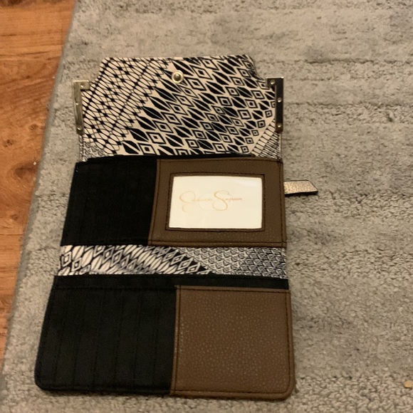Jessica Simpson wallet - Picture 2 of 3